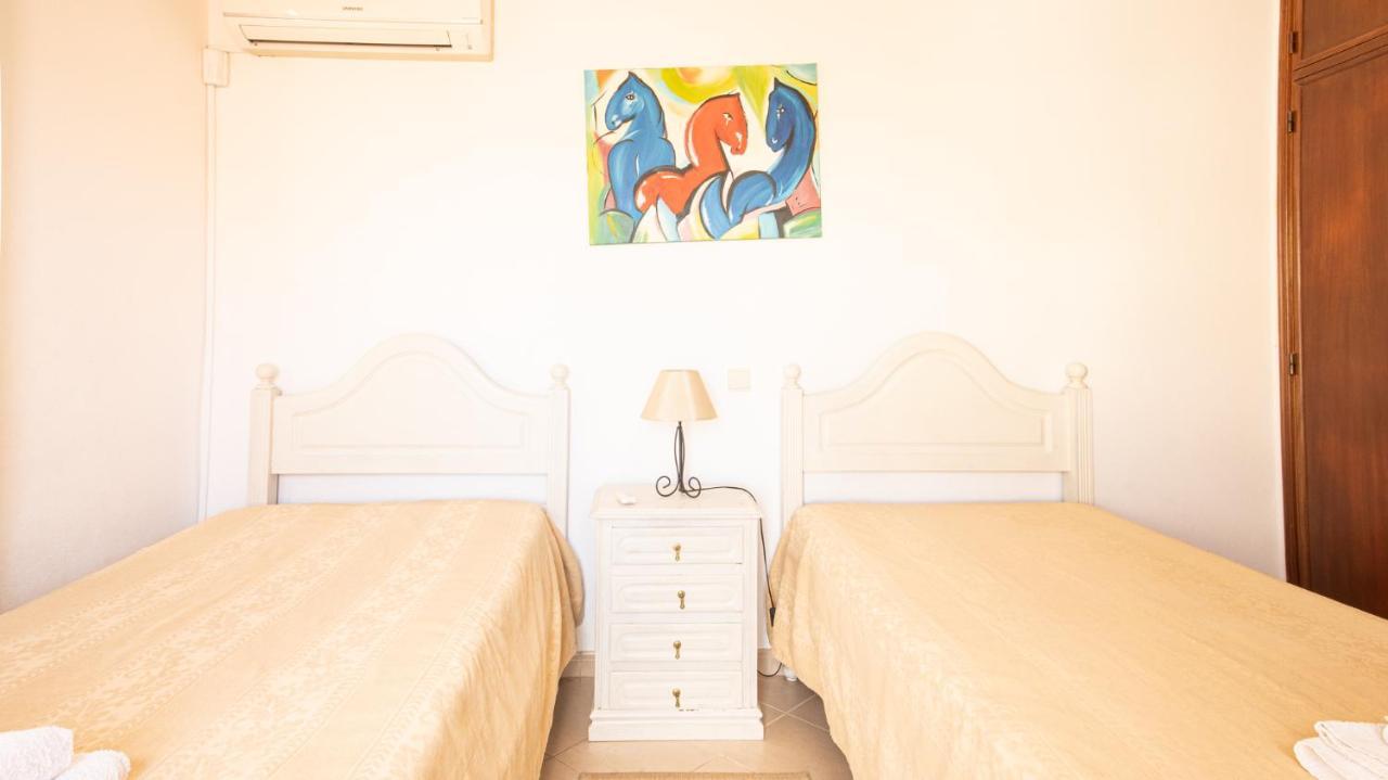 Villa Cesaltina - Gale - Swimming Pool - By Bedzy Albufeira